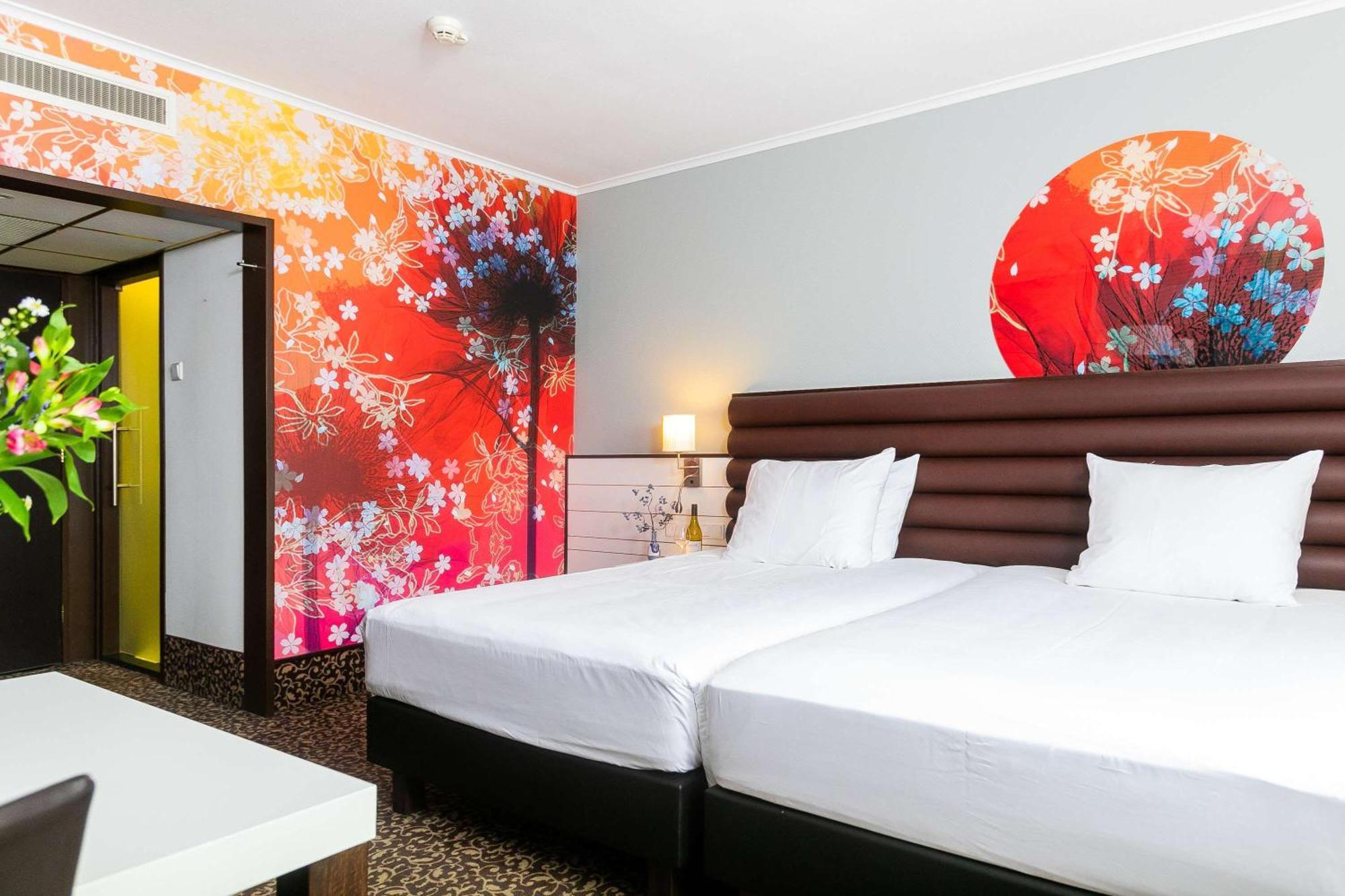 Hotel Golden Tulip 4*