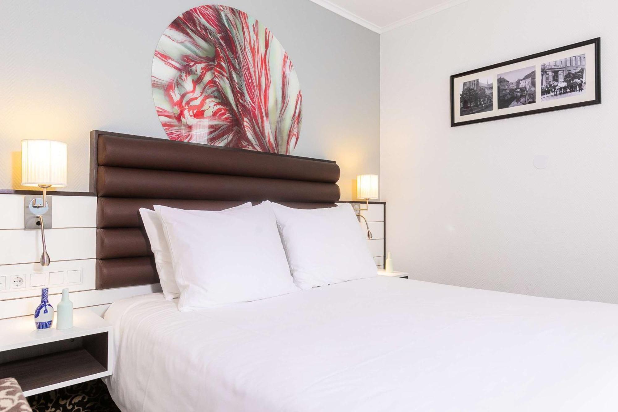 Golden Tulip 4*